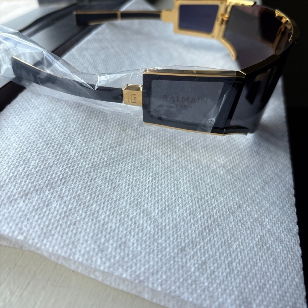 Balmain Black and Gold Flèche Sunglasses - Picture 3 of 12